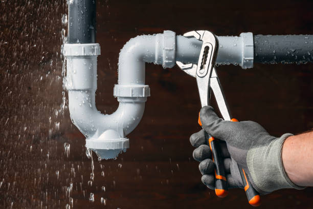 Professional Drain Cleaning technician working in Columbia, IL